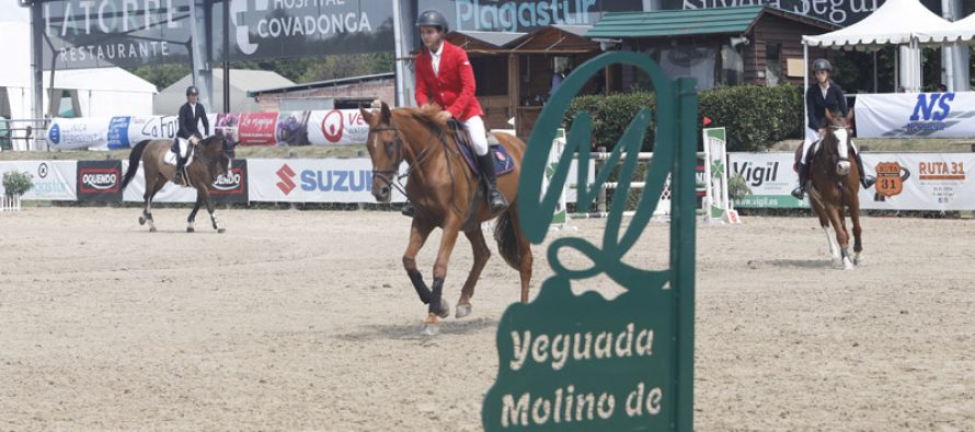 Dominio CDE en el inicio de Gijón Horse Jumping