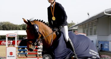 CDE medallistas en los campeonatos de España de caballos jóvenes